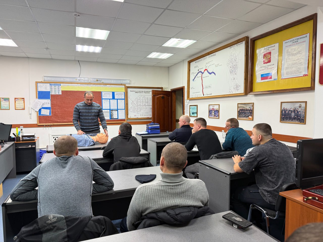 В Муравленко сотрудники Госавтоинспекции повысили квалификацию в области оказания первой помощи при ДТП В Муравленко сотрудники Госавтоинспекции повысили квалификацию в области оказания первой помощи при ДТП