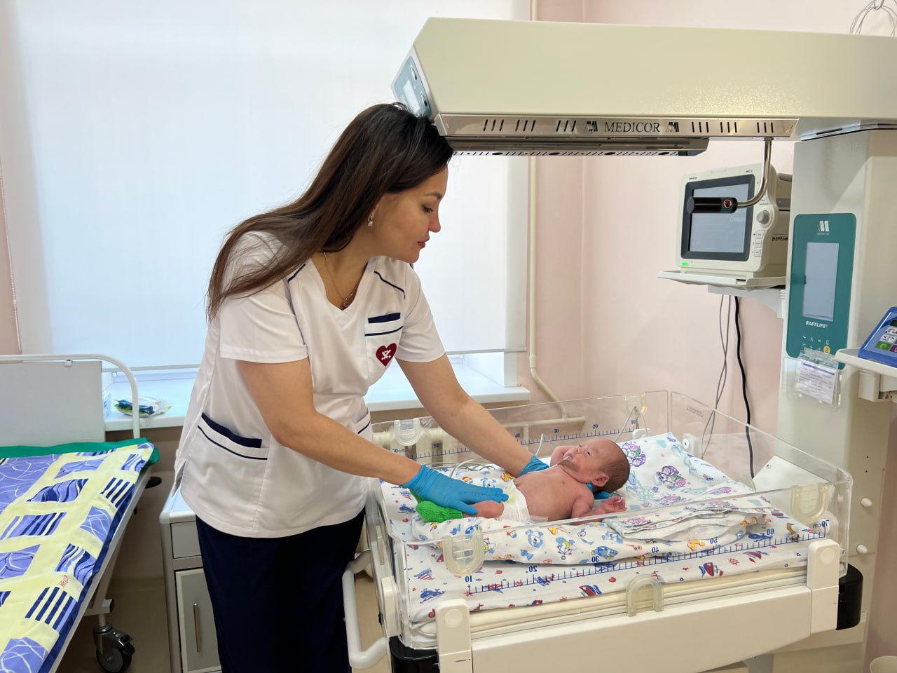 Ямальские врачи спасли 250 недоношенных малышей с начала года