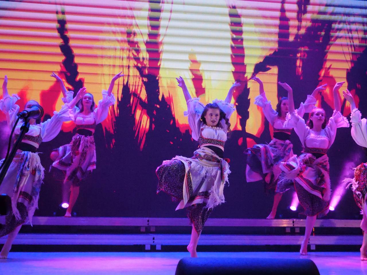 Подведены итоги XIV Открытого окружного фестиваля-конкурса славянской культуры «Мы — славяне, мы — едины!» Подведены итоги XIV Открытого окружного фестиваля-конкурса славянской культуры «Мы — славяне, мы — едины!»