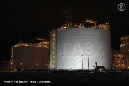 «Ямал СПГ» НОВАТЭКа мог столкнуться с серьезными логистическими проблемами: завод до сих пор не произвел ни одной перевалки «борт-в-борт» в Кильдине, хотя из-за запрета на такие операции в Европе уже должен был к ним...