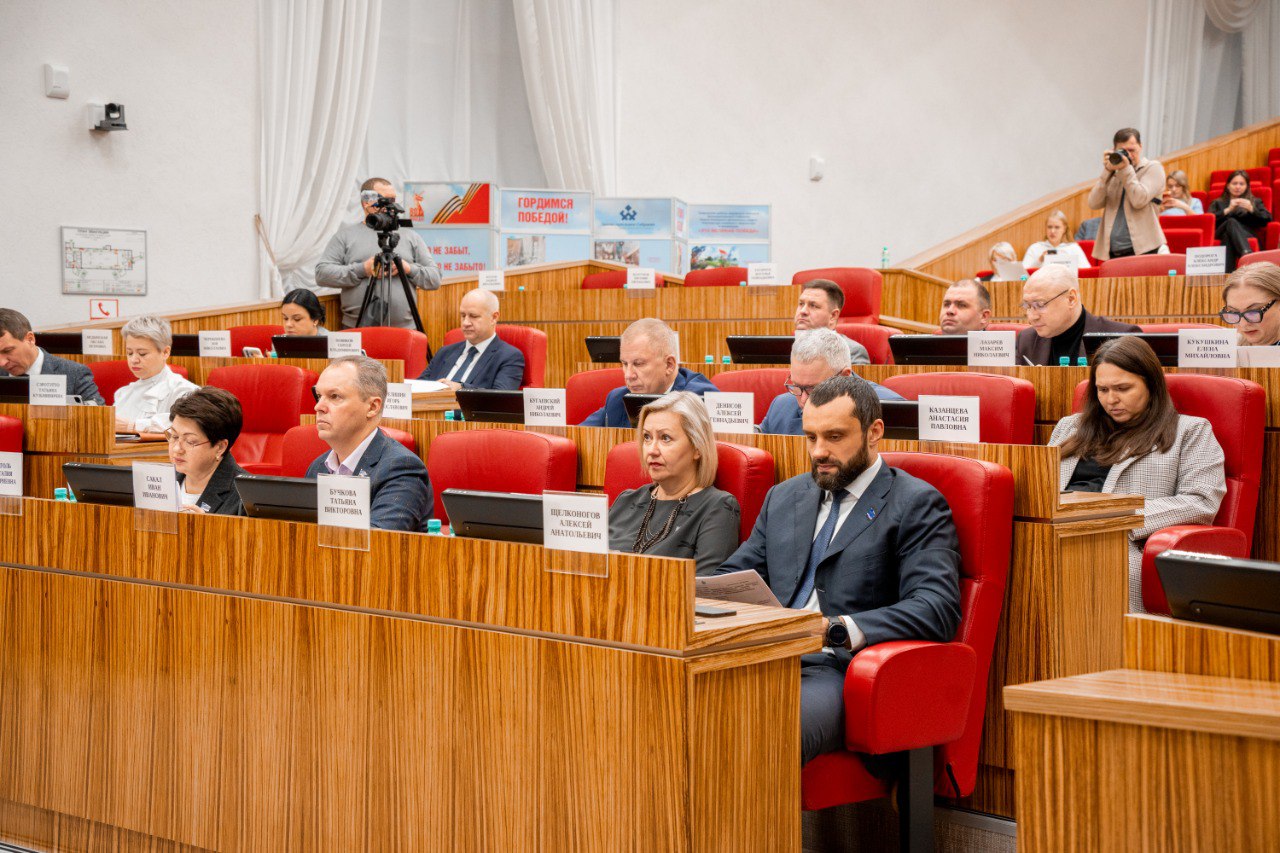 Директор департамента строительства и жилищной политики ЯНАО Сергей Власенко принял участие в расширенном заседании Комитета Законодательного Собрания ЯНАО по экономической политике, бюджету и ЖКХ Директор департамента строительства и жилищной политики ЯНАО Сергей Власенко принял участие в расширенном заседании Комитета Законодательного Собрания ЯНАО по экономической политике, бюджету и ЖКХ