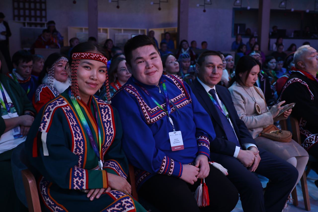 30 народов России встретились на форуме «Российский Север» в Новом Уренгое! 30 народов России встретились на форуме «Российский Север» в Новом Уренгое!