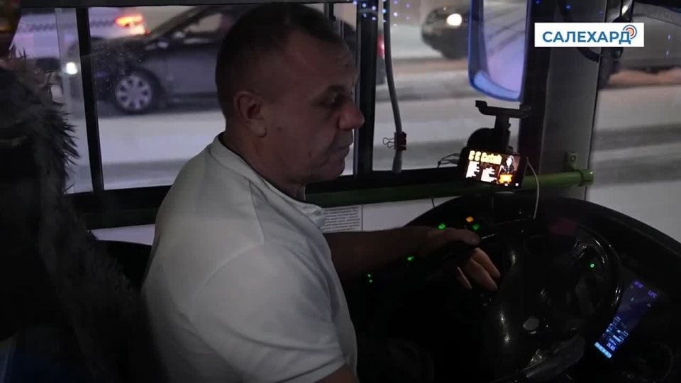 Салехардские автобусы оснащают новым сервисом