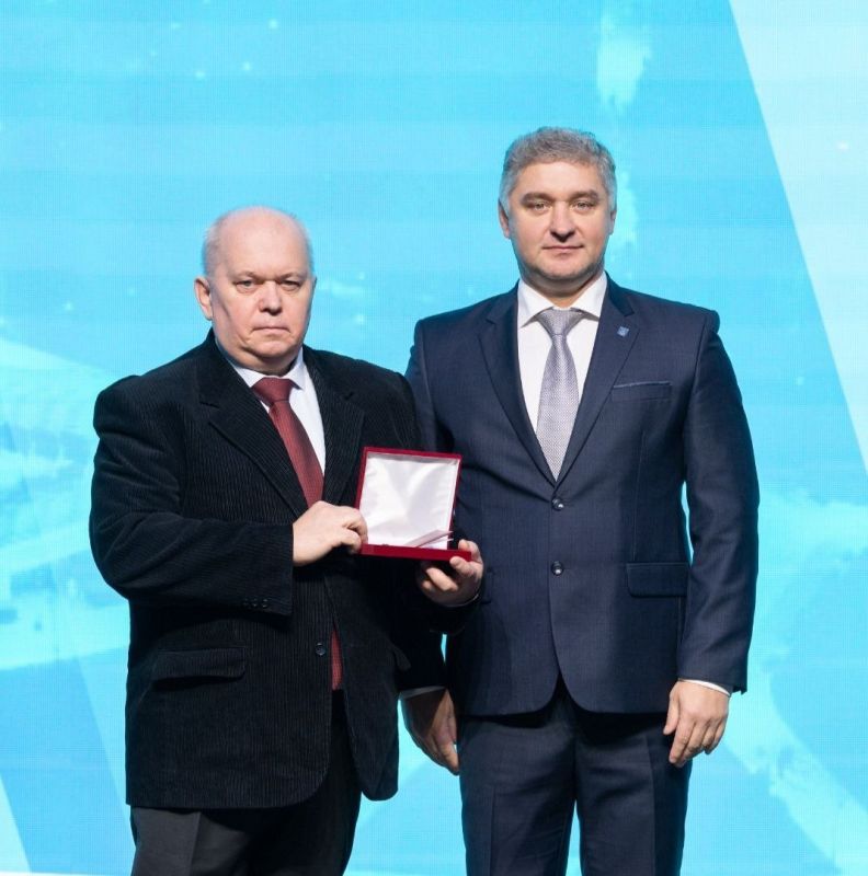 Награды за многолетний добросовестный труд