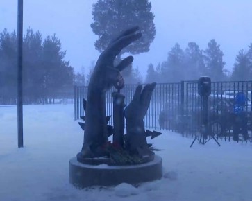 В Ноябрьске открыли памятник участникам спецоперации