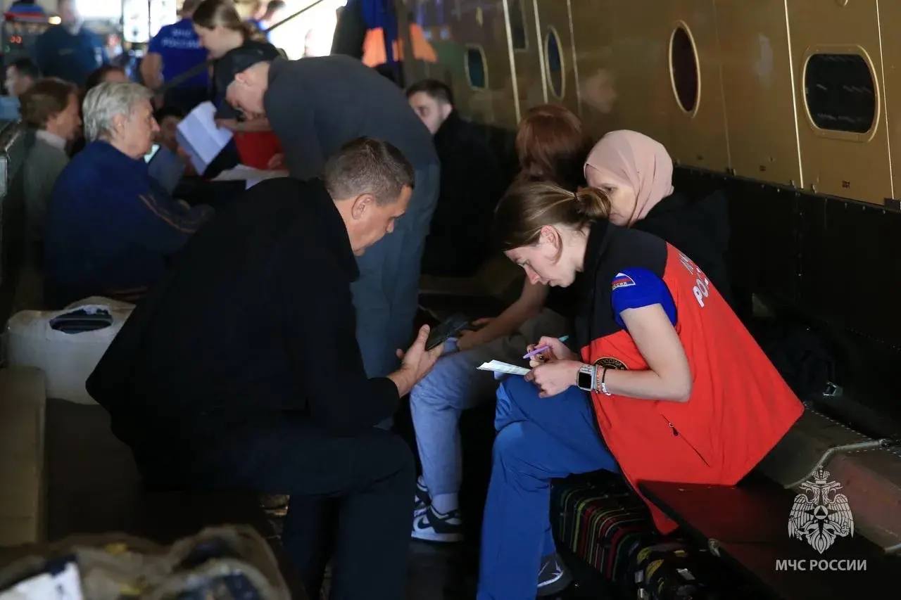 Более 850 психологов МЧС России отмечают профессиональный праздник Более 850 психологов МЧС России отмечают профессиональный праздник