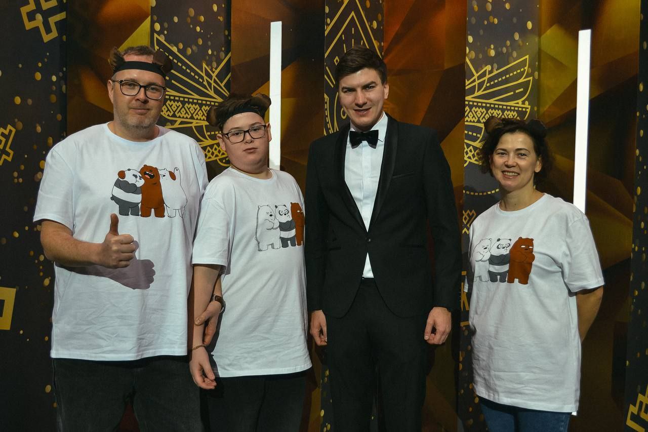 В Ноябрьске завершилась семейная лига по интеллектуальной игре на Кубок Губернатора ЯНАО В Ноябрьске завершилась семейная лига по интеллектуальной игре на Кубок Губернатора ЯНАО