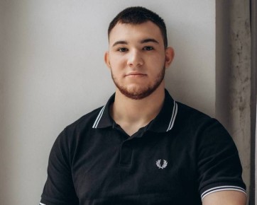 Ямальский тяжелоатлет Руслан Хабиров празднует День рождения