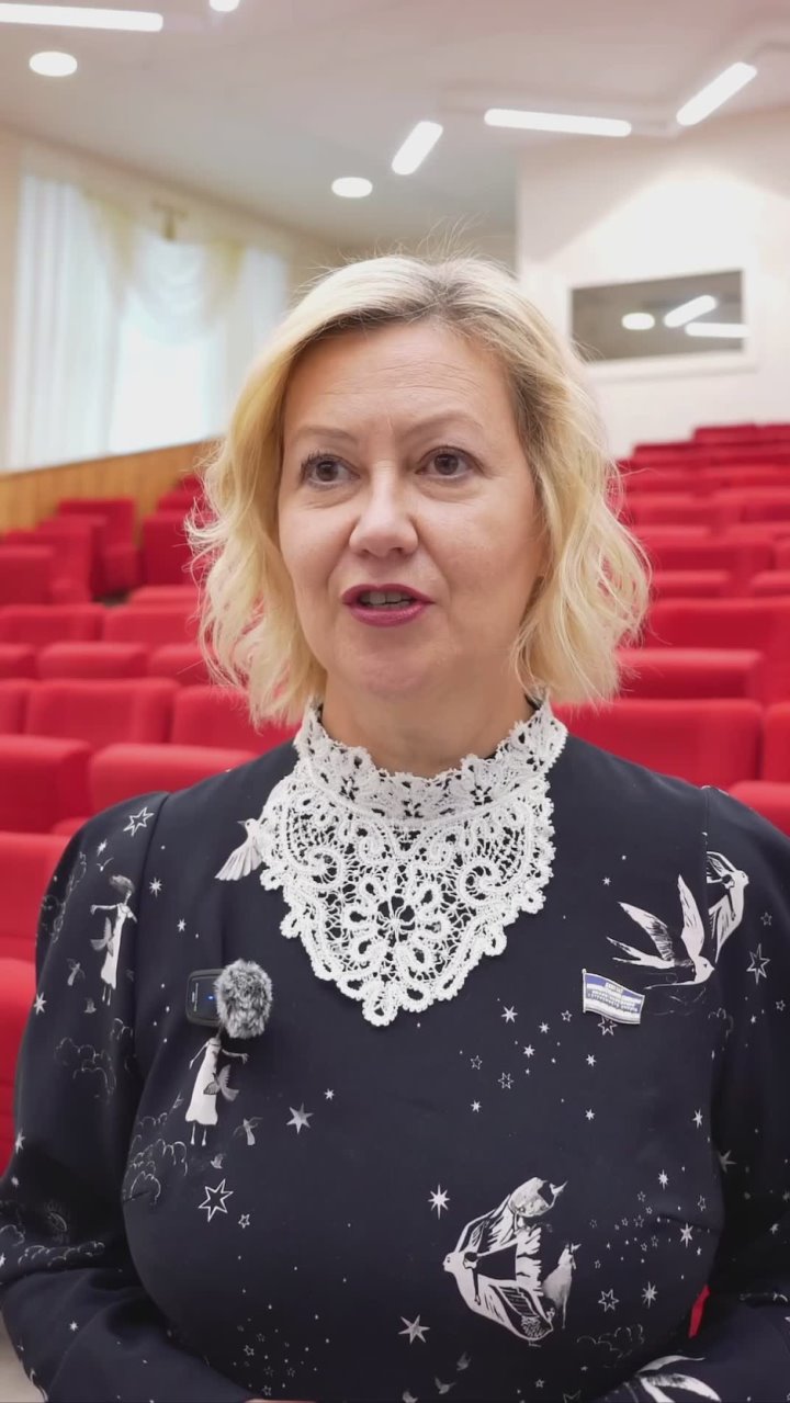 Задаём депутатам восьмого созыва по два вопроса – о рабочей деятельности и личной жизни, чтобы узнать об их приоритетах, планах, опыте и о том, как они проводят время вне политики