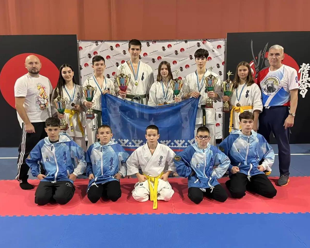 6 наград у ямальцев на первенстве Урала по киокусинкай