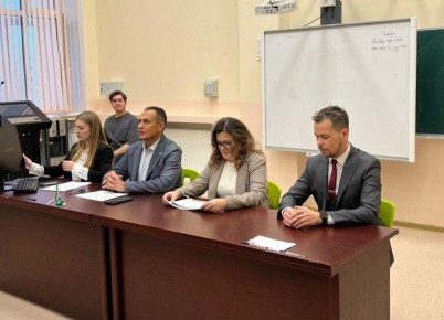 Встреча студентов с профессионалом: опыт успешного официанта