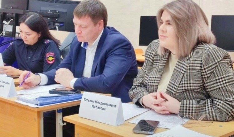 В Муравленко прошел конкурс «Главная дорога» В Муравленко прошел конкурс «Главная дорога»
