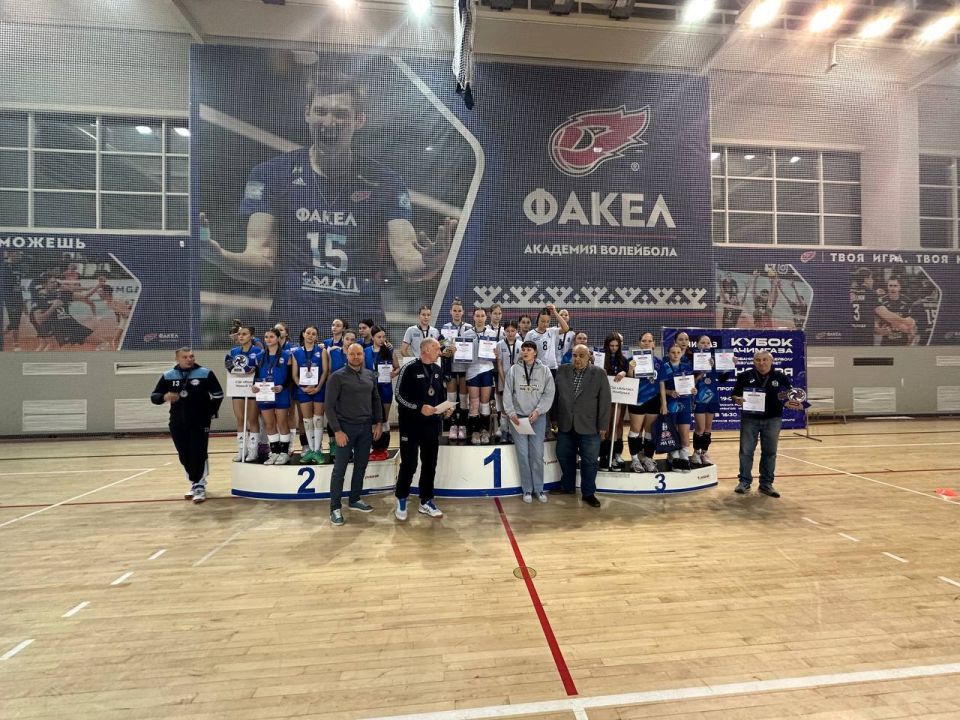 Кубок АЧИМГАЗА: определены сильнейшие юные волейболисты Ямала Кубок АЧИМГАЗА: определены сильнейшие юные волейболисты Ямала