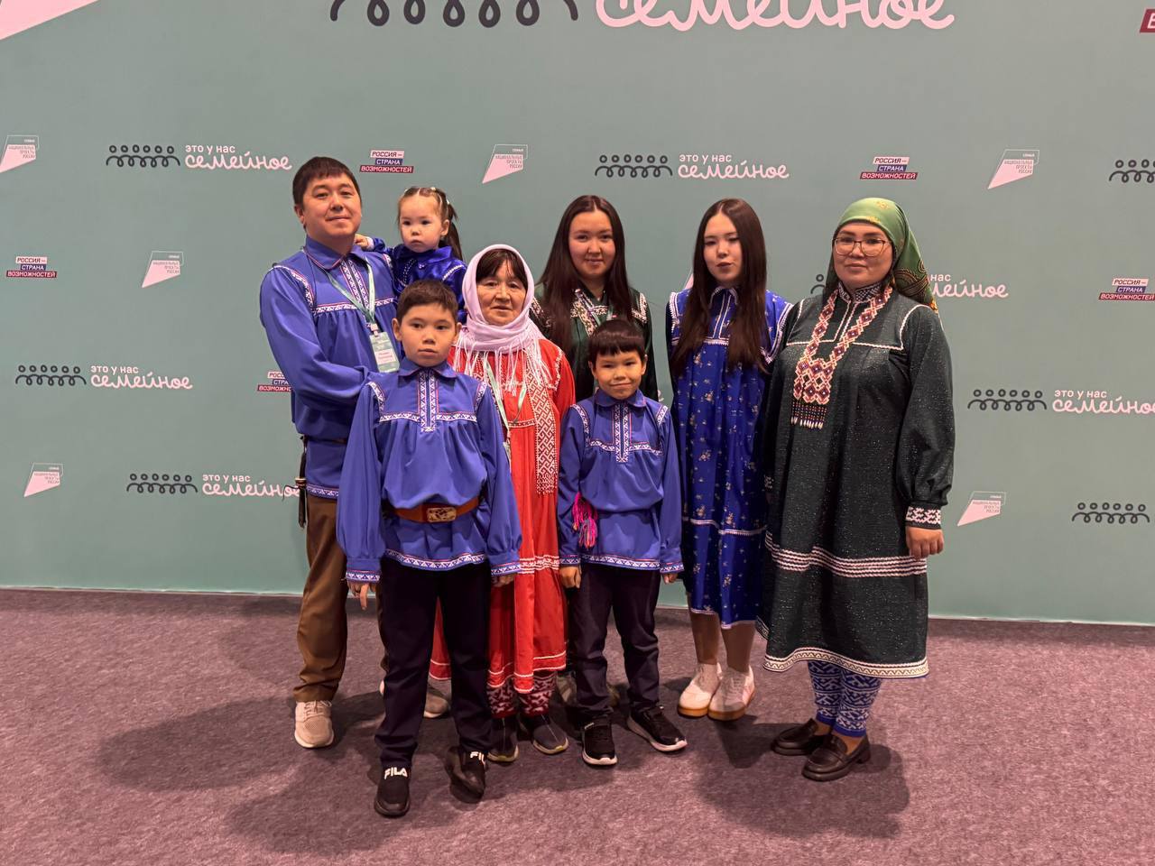 Шесть ямальских кланов поборются за главный приз семейного конкурса Шесть ямальских кланов поборются за главный приз семейного конкурса