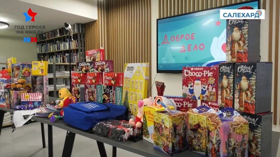 К новогодней эстафете добрых дел присоединились студенты и преподаватели ЯМК