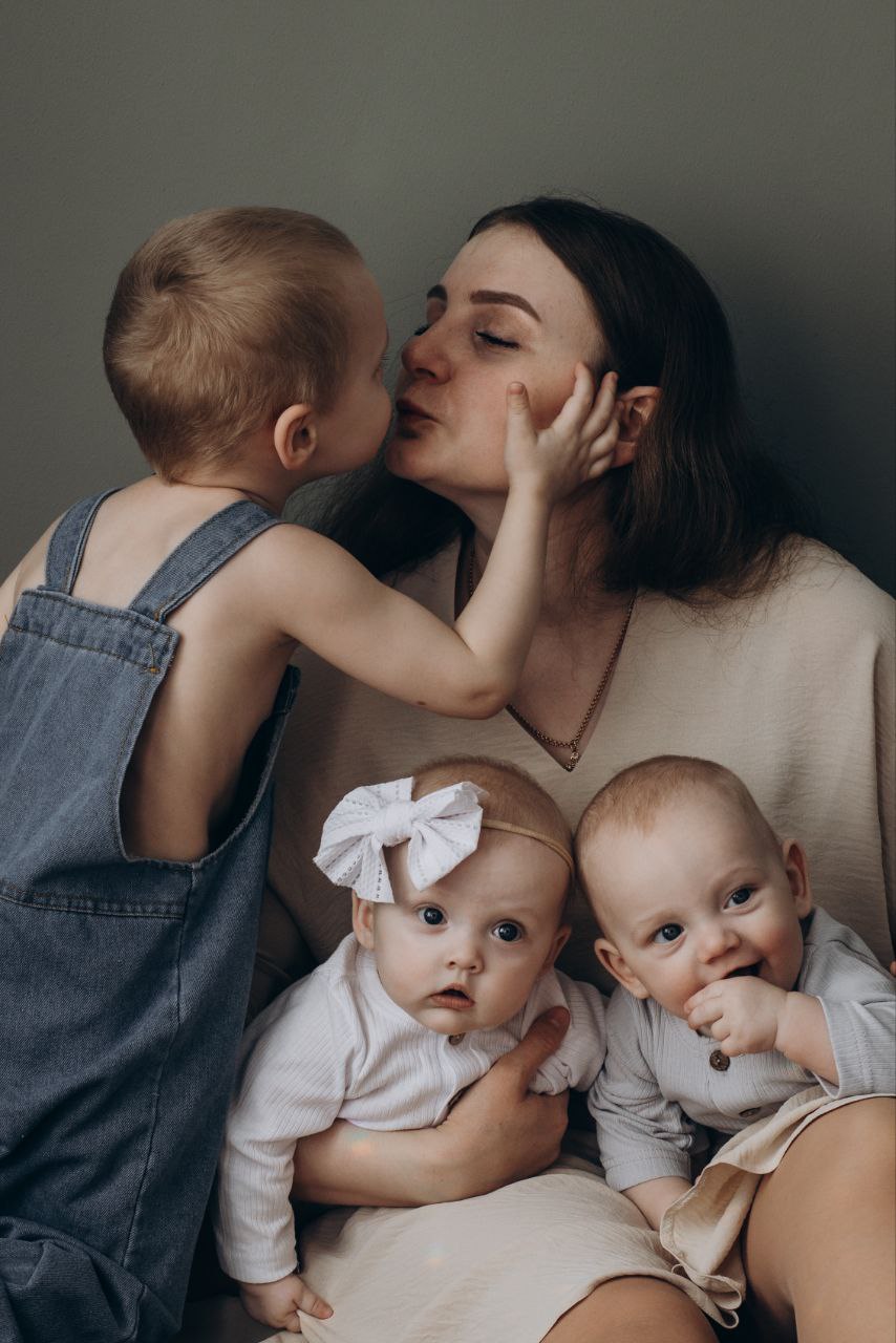 Праздник нежности и тепла: в России сегодня отмечают День матери Праздник нежности и тепла: в России сегодня отмечают День матери