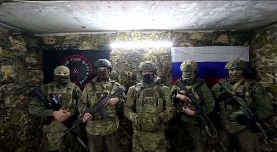 Поздравление с Днём матери из зоны специальной военной операции от бойцов 13-го штурмового отряда