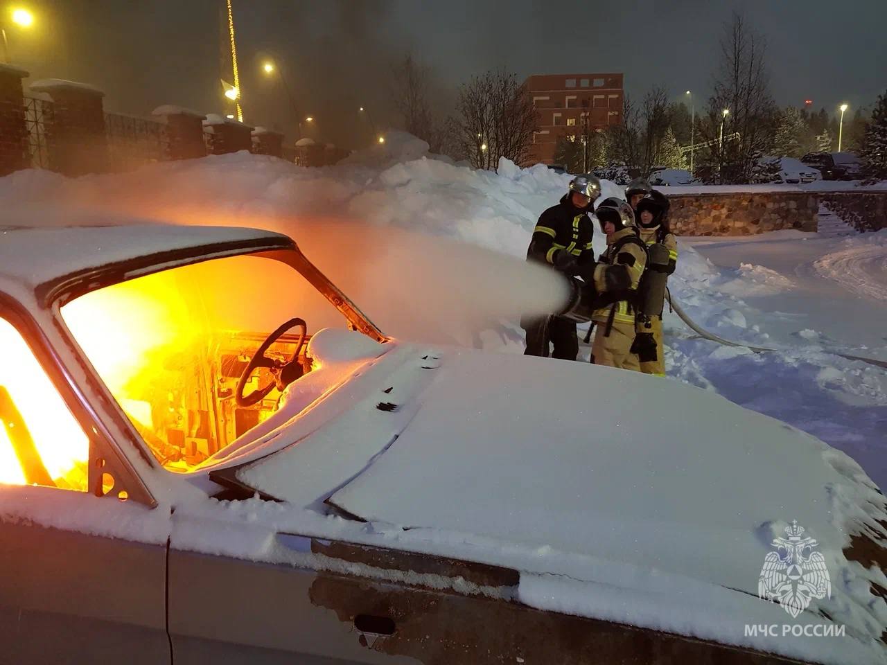 Ставьте свои нашим юным спасателям из Ноябрьска Ставьте свои нашим юным спасателям из Ноябрьска