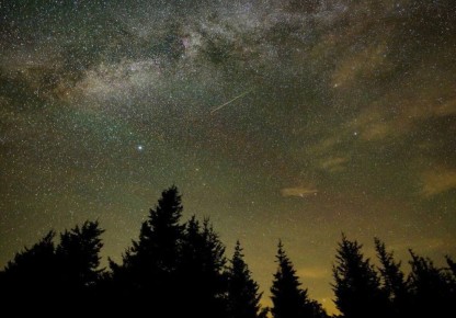 Зимняя ночь вспыхнет сотнями метеоров