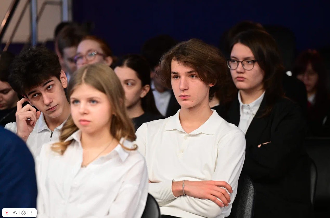 В Новом Уренгое прошёл «Урок цифры» от Яндекса В Новом Уренгое прошёл «Урок цифры» от Яндекса