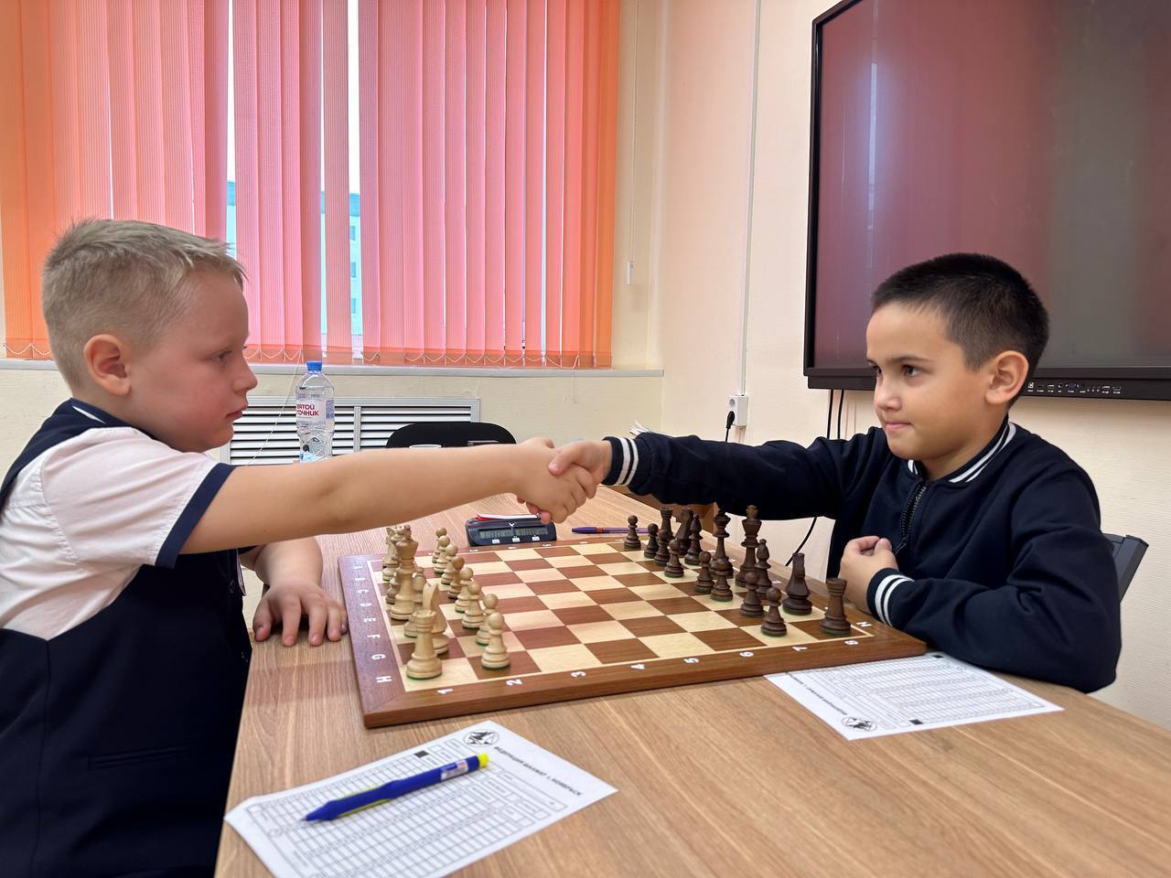 В Ноябрьске завершились региональные соревнования среди самых юных шахматистов В Ноябрьске завершились региональные соревнования среди самых юных шахматистов