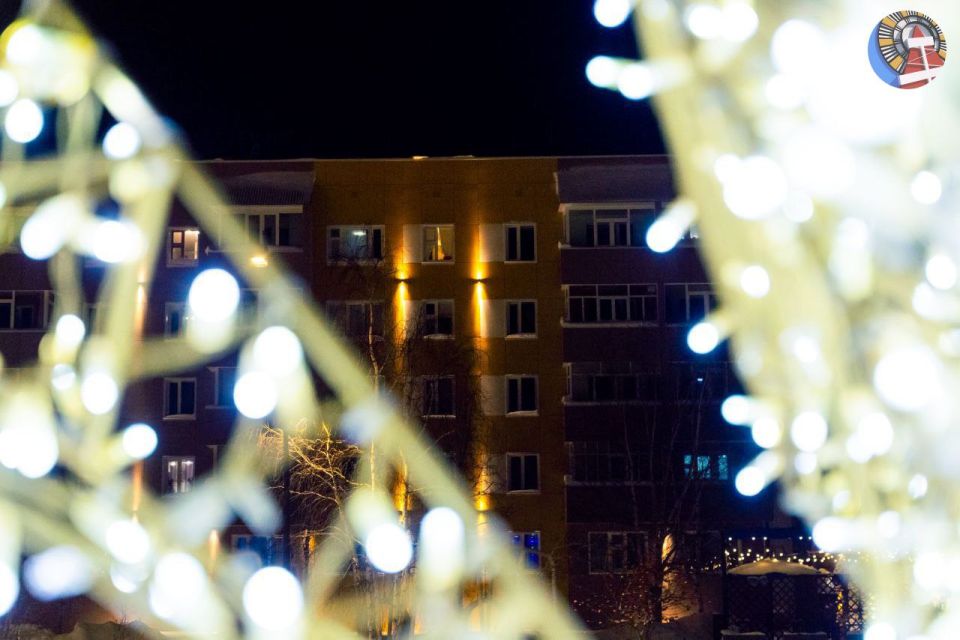 Вы думаете, эти фото про зиму и мороз? Нет, они про особенную атмосферу вечернего Ноябрьска сегодня