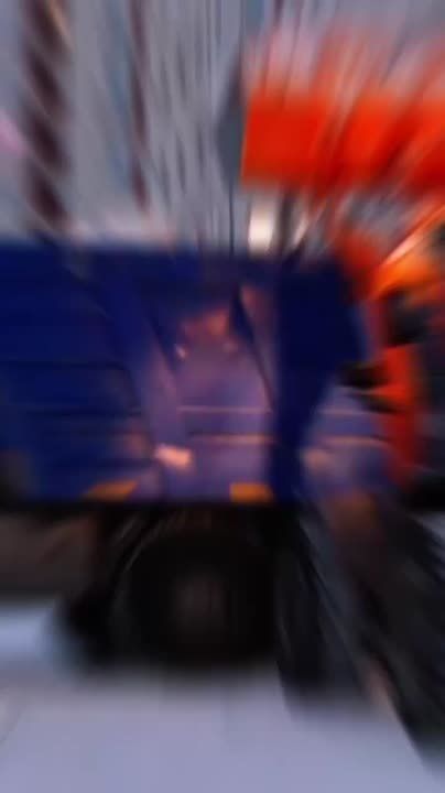 Снежная уборка в Надыме продолжается