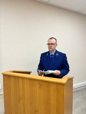 В Ноябрьске вынесен приговор по факту мошенничества, получения взятки и сбыта наркотических веществ