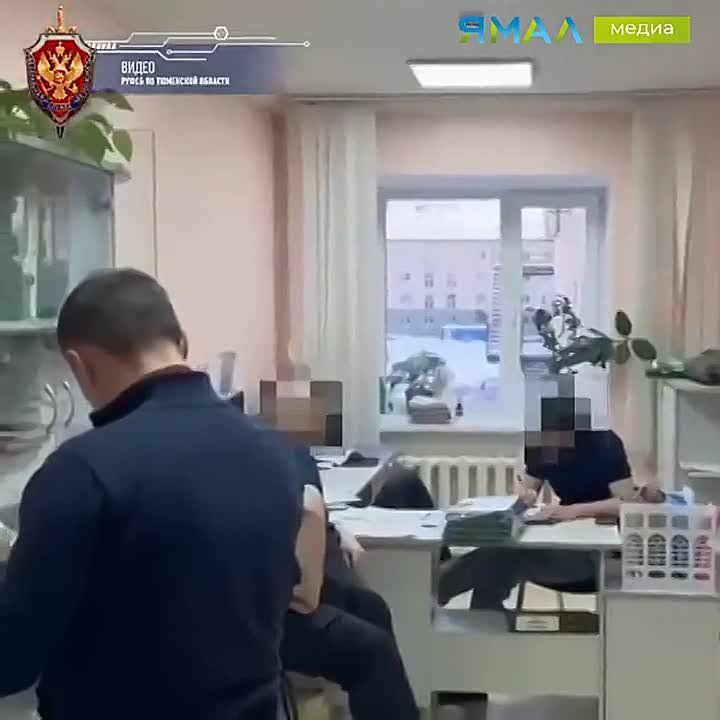 Недобросовестная начальница клала в свой карман средства подчинённых