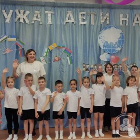 Воспитанники двух детских садов п. Пангоды погрузились в удивительный мир традиций разных народов