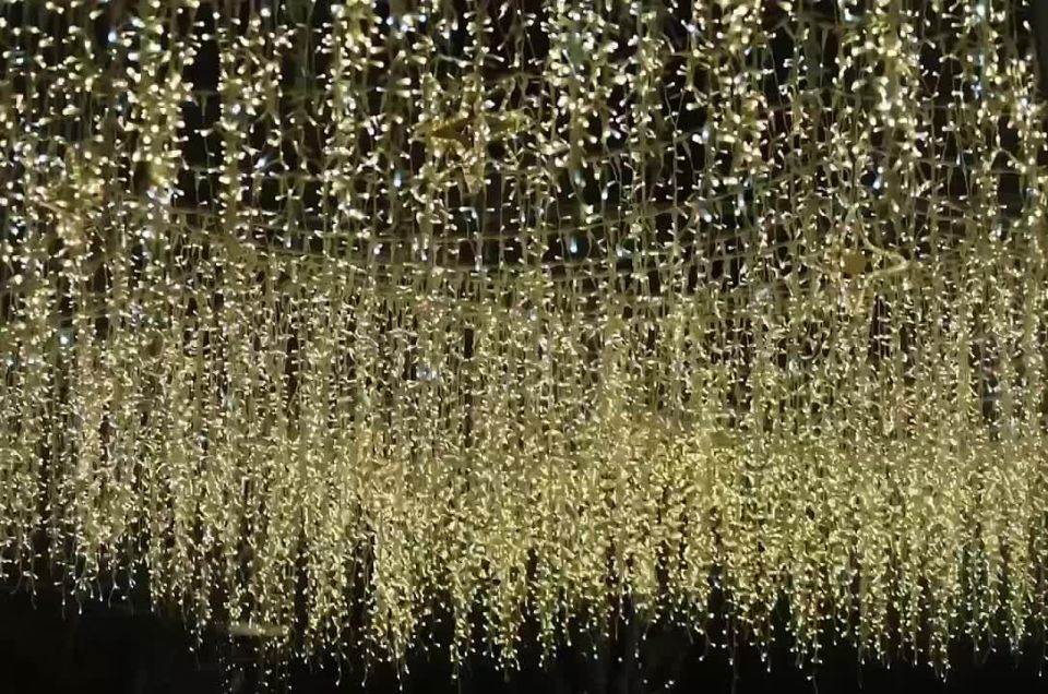 Салехард начинает сиять по-новогоднему!