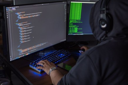 Вместо прибыли отрицательный рост банковского счёта