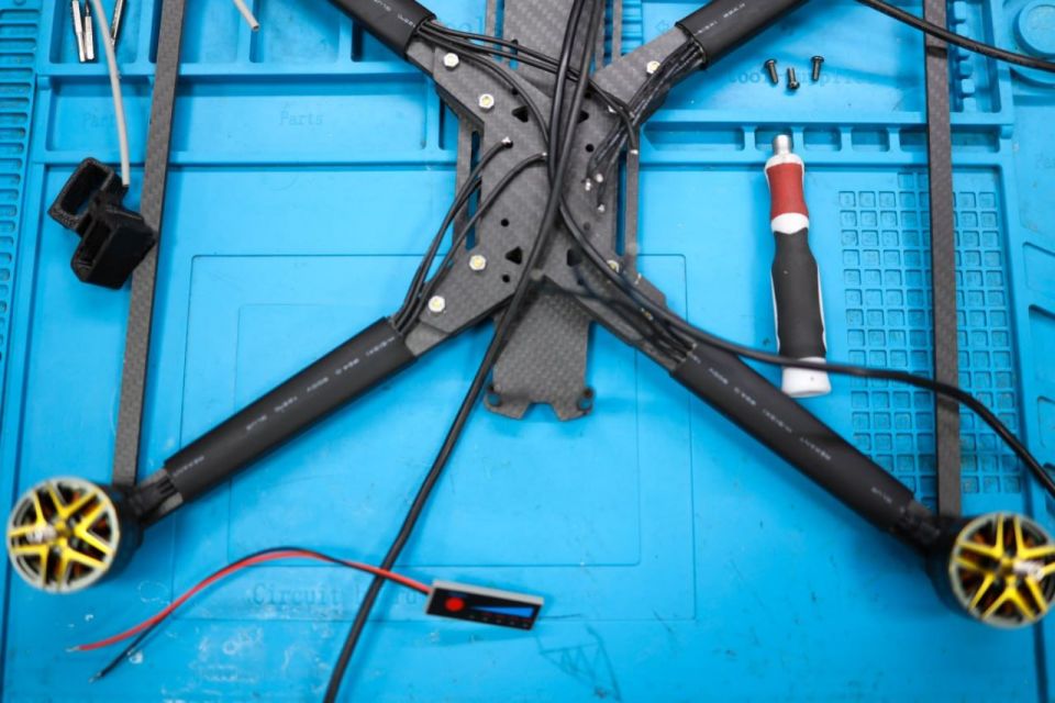 Секреты «Кречета»: как на Ямале создают неуязвимые беспилотники