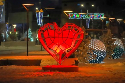 С добрым утром, Салехард. Температура днём от - 24 C° до - 28 C°, переменная облачность, ветер 1-2 м/с