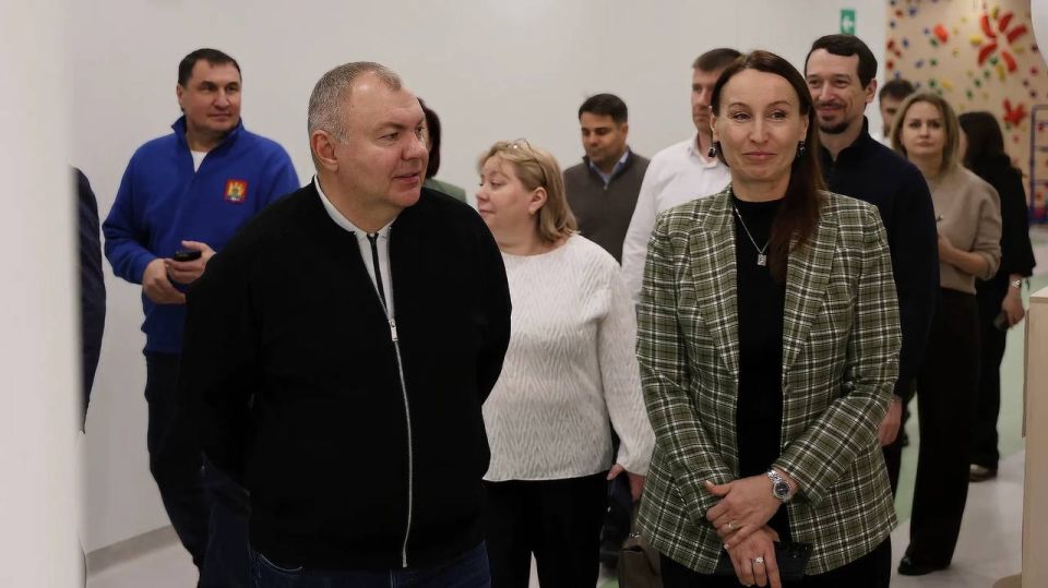 Визит и обмен опытом. В течение двух дней представители администрации и социального блока Красноселькупского района изучали передовые практики Пуровского района в сферах образования, спорта, агропромышленного комплекса и...