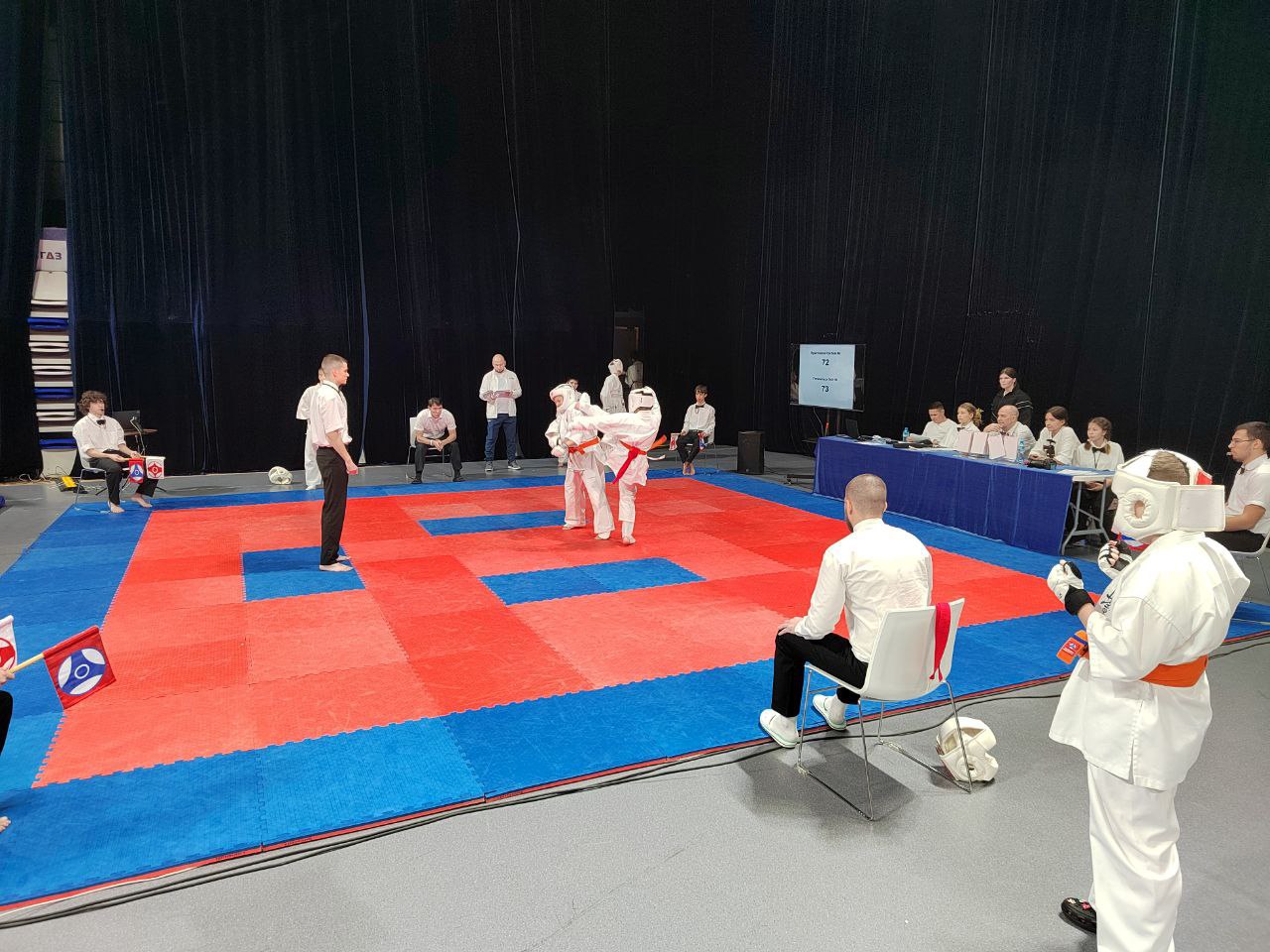 В Новом Уренгое проходит фестиваль единоборств В Новом Уренгое проходит фестиваль единоборств