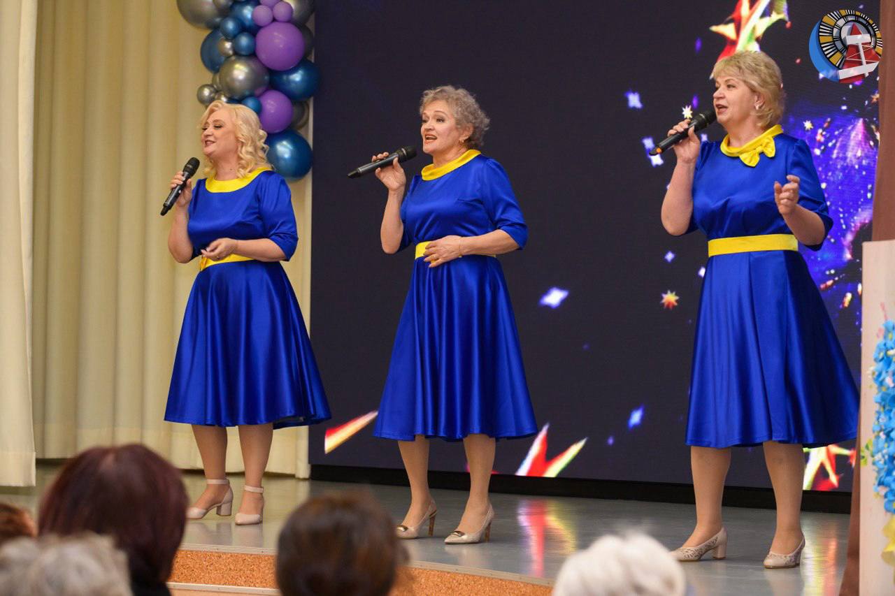 Накануне свое 45-летие отметила школа № 3 Накануне свое 45-летие отметила школа № 3