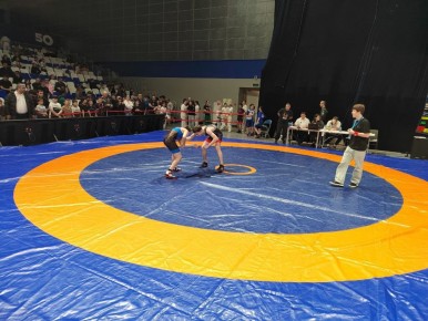 В Новом Уренгое проходит фестиваль единоборств