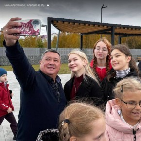 Поздравляем председателя парламента Сергея Ямкина с днём рождения!