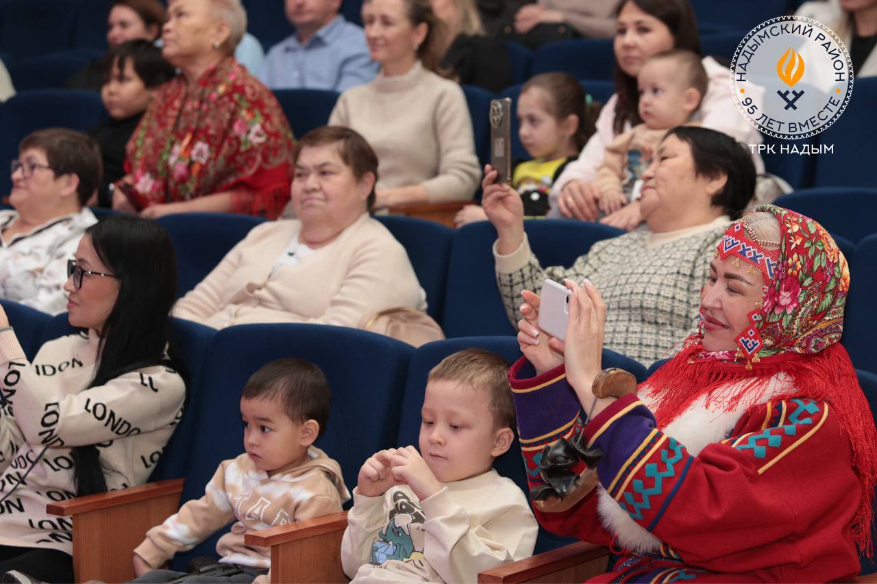В Надыме сегодня состоялся праздник национального фольклора "Ритмы Ямала" В Надыме сегодня состоялся праздник национального фольклора "Ритмы Ямала"