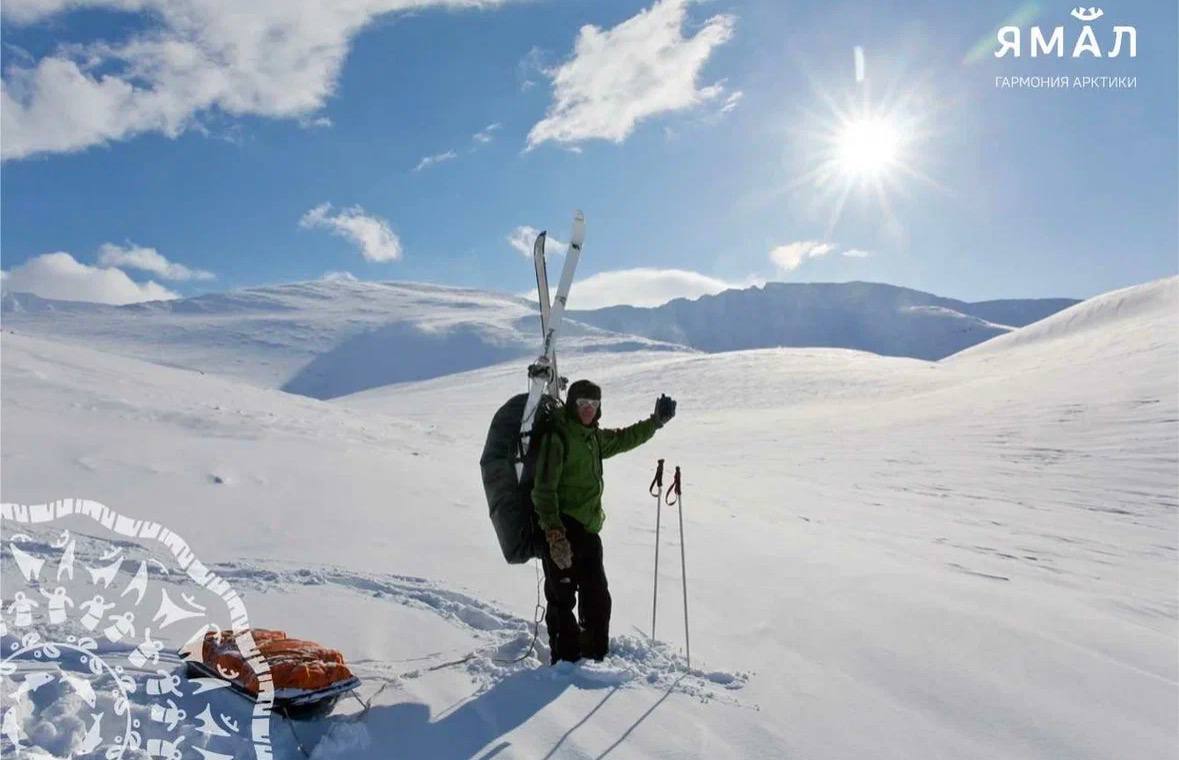 Дмитрий Артюхов отмечает, что развитие туркластера на Ямале, включая турбазу Харбейскую и горнолыжный комплекс Рай-Из, получило федеральную поддержку и инвестора «Газпромбанк»