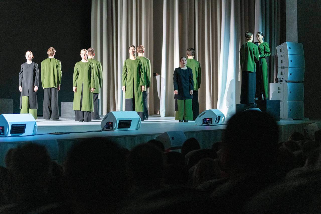 Алексей Титовский: Премьерные показы спектакля «СВОя история» собрали около тысячи зрителей Алексей Титовский: Премьерные показы спектакля «СВОя история» собрали около тысячи зрителей