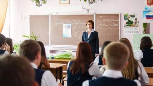 Ямал вкладывает в талант. В округе расширили систему поддержки для одарённых школьников и педагогов, которые помогают раскрывать их потенциал