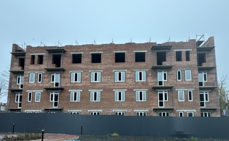 Ямал продолжает строительство многоквартирного дома в Волновахе