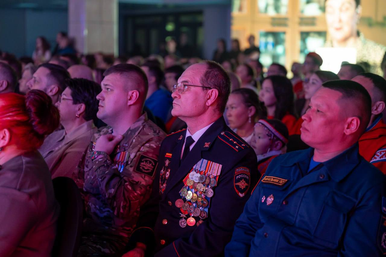 Дмитрий Артюхов: Завершаем Год героев на Ямале Дмитрий Артюхов: Завершаем Год героев на Ямале