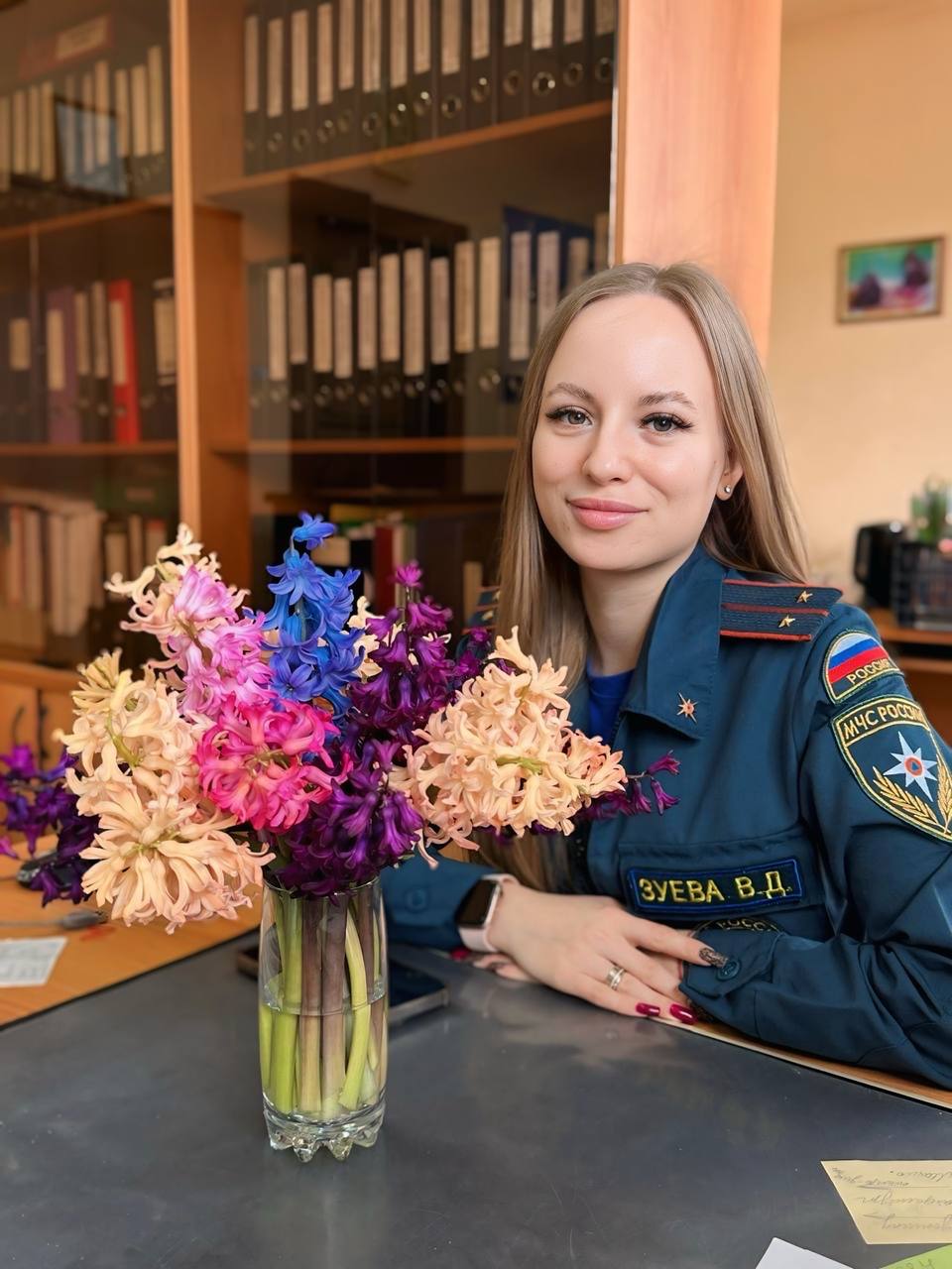 Инспектор по кадровой работе Виктория Зуева из Ноябрьска настоящая шпионка в мире HR. Ее радар всегда настроен на выявление талантов и предотвращение кадровых катастроф Инспектор по кадровой работе Виктория Зуева из Ноябрьска настоящая шпионка в мире HR. Ее радар всегда настроен на выявление талантов и предотвращение кадровых катастроф