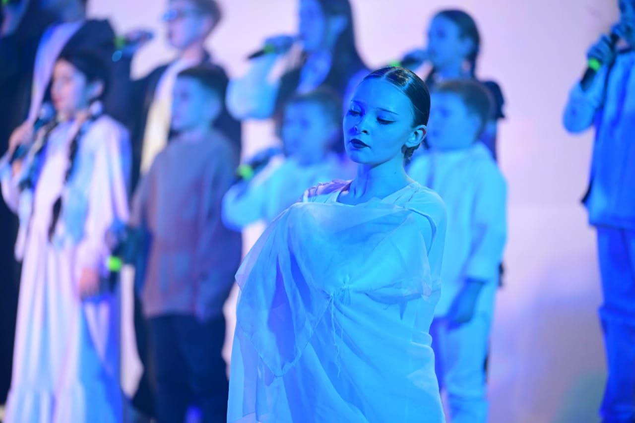 В Новом Уренгое торжественно закрыли Год героев В Новом Уренгое торжественно закрыли Год героев