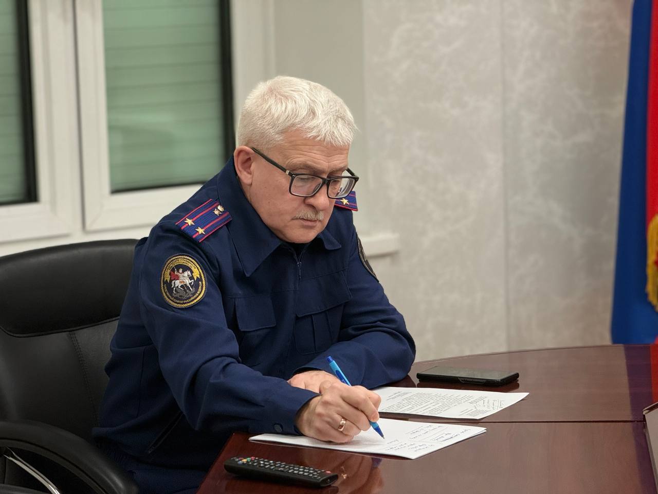 По видеосвязи руководитель следственного управления А.Н. Егоров пообщался с жителями Надыма во время личного приёма По видеосвязи руководитель следственного управления А.Н. Егоров пообщался с жителями Надыма во время личного приёма