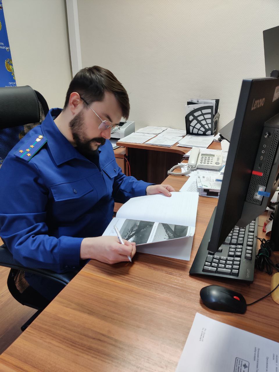 Прокуратурой Ямальского района защищены права ребенка