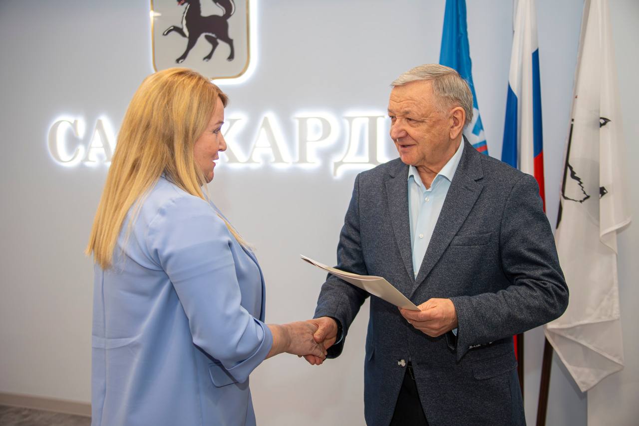 В Салехарде наградили организаторов выборов-2025 В Салехарде наградили организаторов выборов-2025